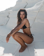 DUA BIKINI TOP IN BLACK